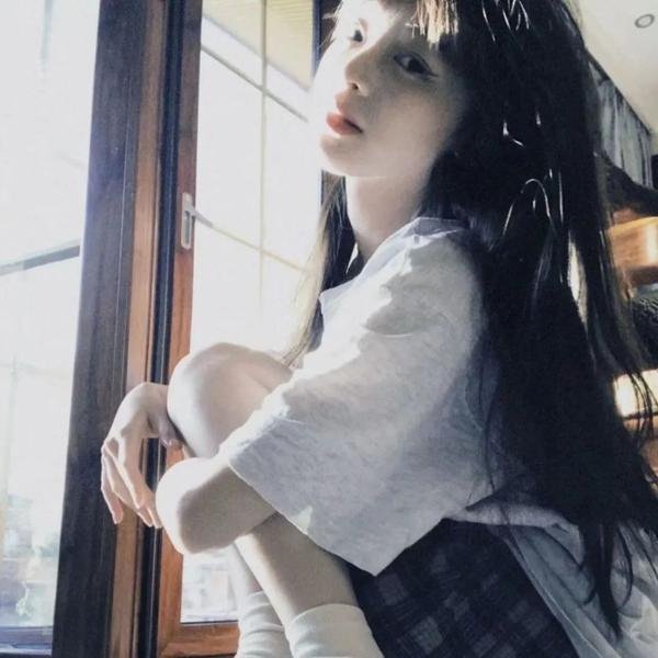 罗美雪妮黛的美丽与哀愁